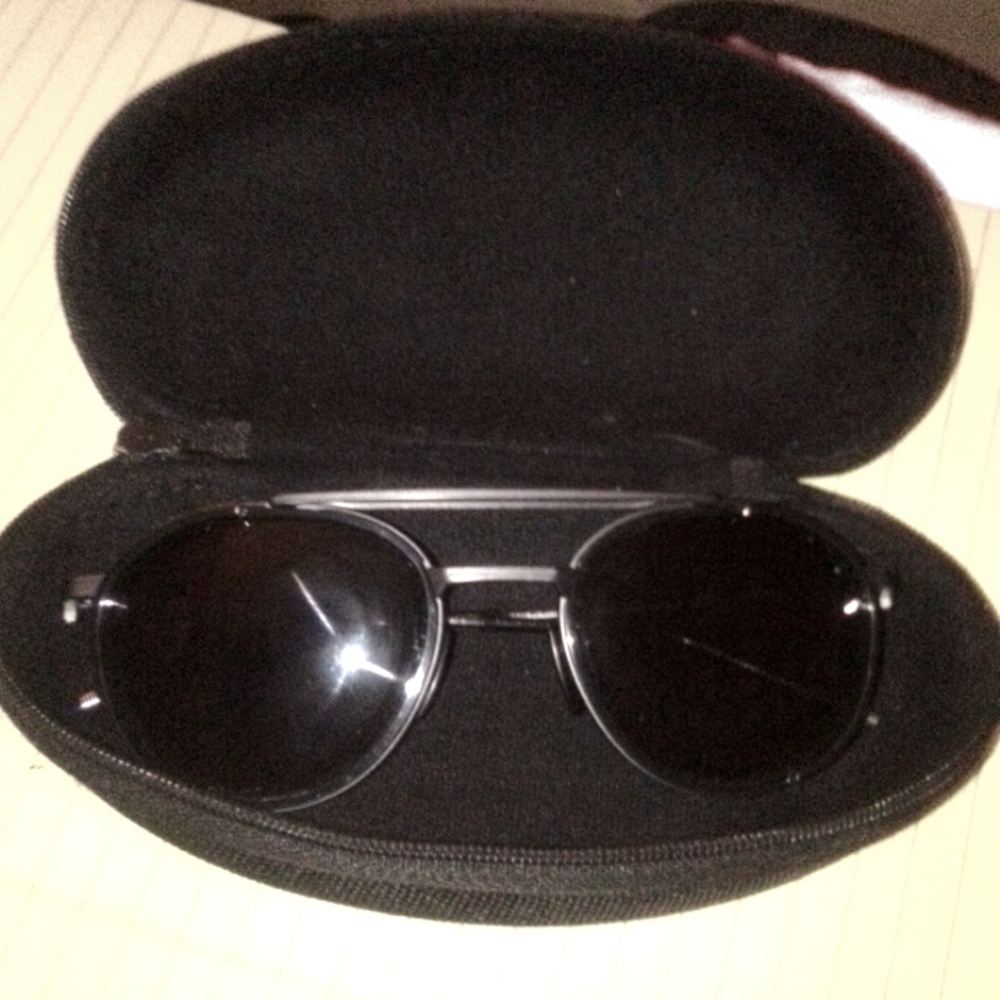 Black on black akoni skymappers